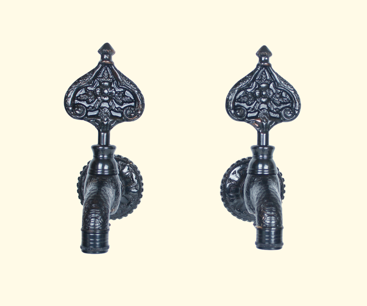 Double Ottoman Hamam Taps cover by black