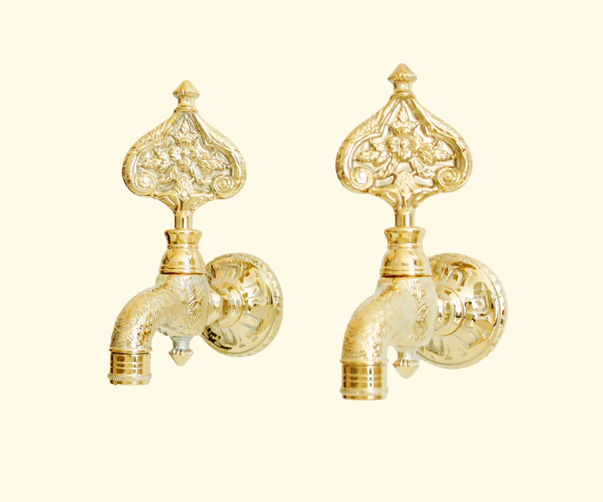 Double Ottoman Hamam Taps with Bath Bowl cover by gold
